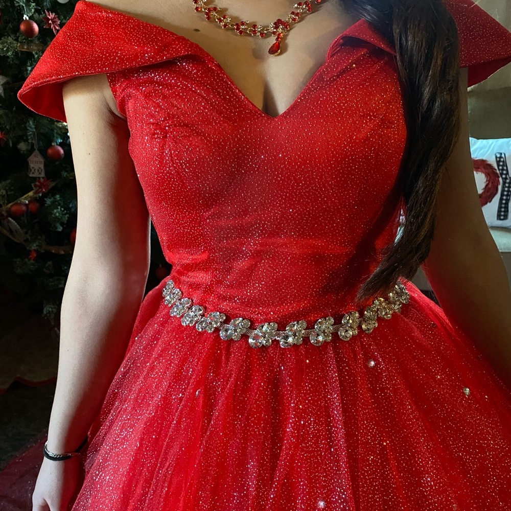 Elegant Red Evening Dress